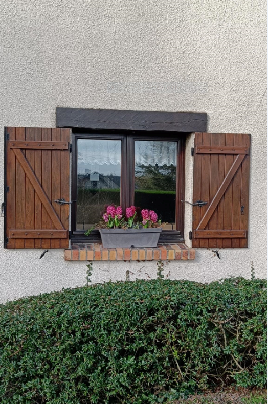 Faire changer ses volets battants par des volets roulants sur Epouville