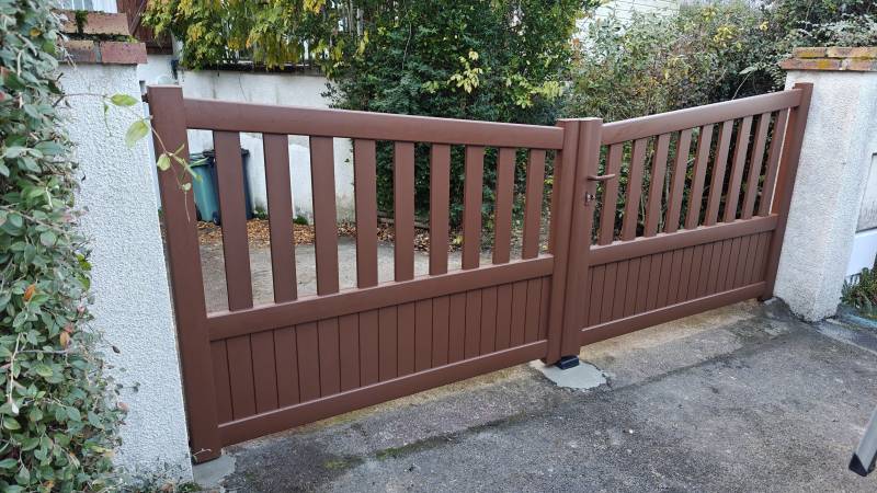 Faire installer un portail et un portillon en aluminium sur Montivilliers par un professionnel