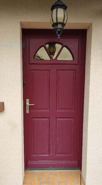 Faire remplacer sa porte d'entrée en bois par une porte d'entrée en aluminium sur Harfleur