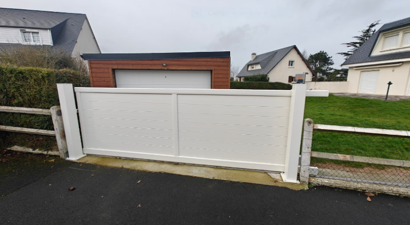 Portail aluminium battant et coulissant installé à Saint-Martin-du-Manoir