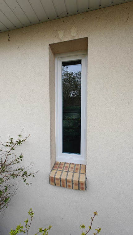 Pourquoi choisir un châssis PVC Oknoplast Veka pour votre maison en Normandie ?