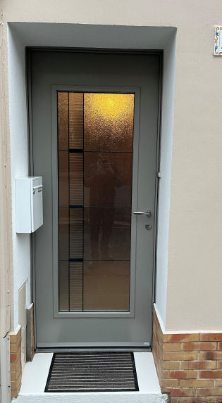 Faire changer sa porte d'entrée par un professionnel sur Le Havre