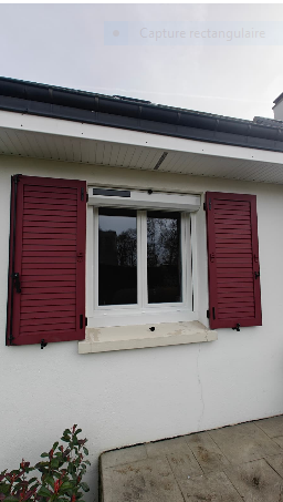 Installation professionnelle de volets roulants aluminium performants à Saint-Martin-du-Manoir