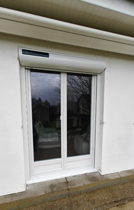 Remplacement de fenêtres et installation de volets roulants électriques solaires