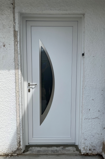 Faire installer une porte d'entrée Oknoplast près du Havre