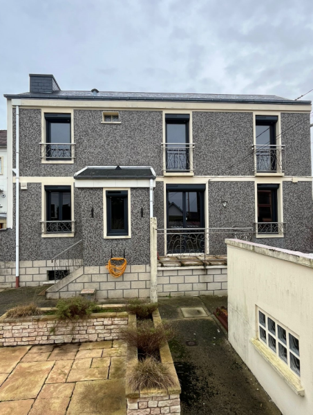 Faire poser des fenêtres PVC par un professionnel près du Havre