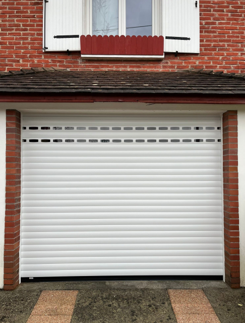 Faire installer une porte de garage à enroulement sur Harfleur