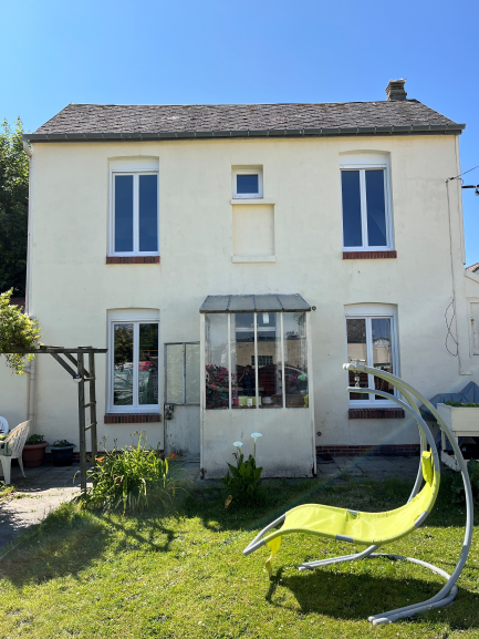 faire installer des fenêtres en pvc avec volets roulants intégrés