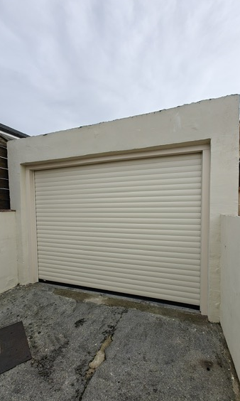 Trouver une entreprise sérieuse sur Epouville pour  m'installer une porte de garage