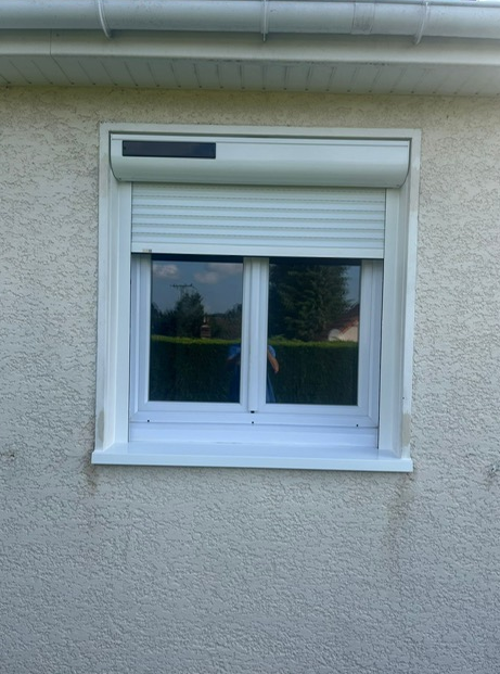 Faire changer ses volets battants par des volets roulants près du Havre