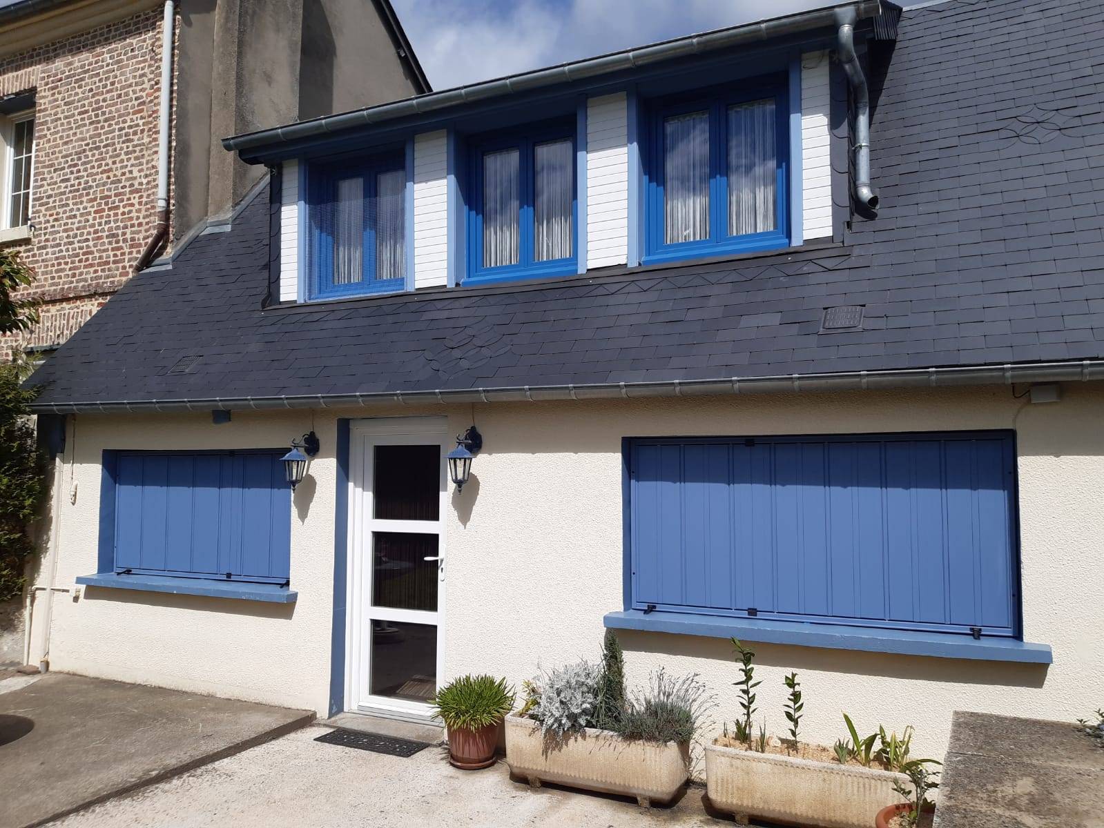 INSTALLEZ DES VOLETS PERSIENNES PRES DU HAVRE