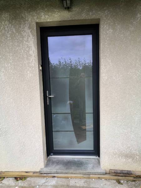 CHANGER SA PORTE D'ENTREE PRES DU HAVRE